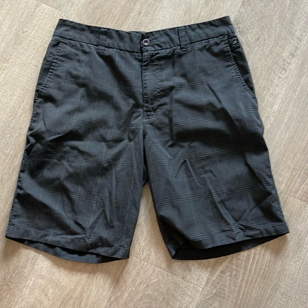 O’Neill Paramount Black & Grey Plaid Shorts - 32